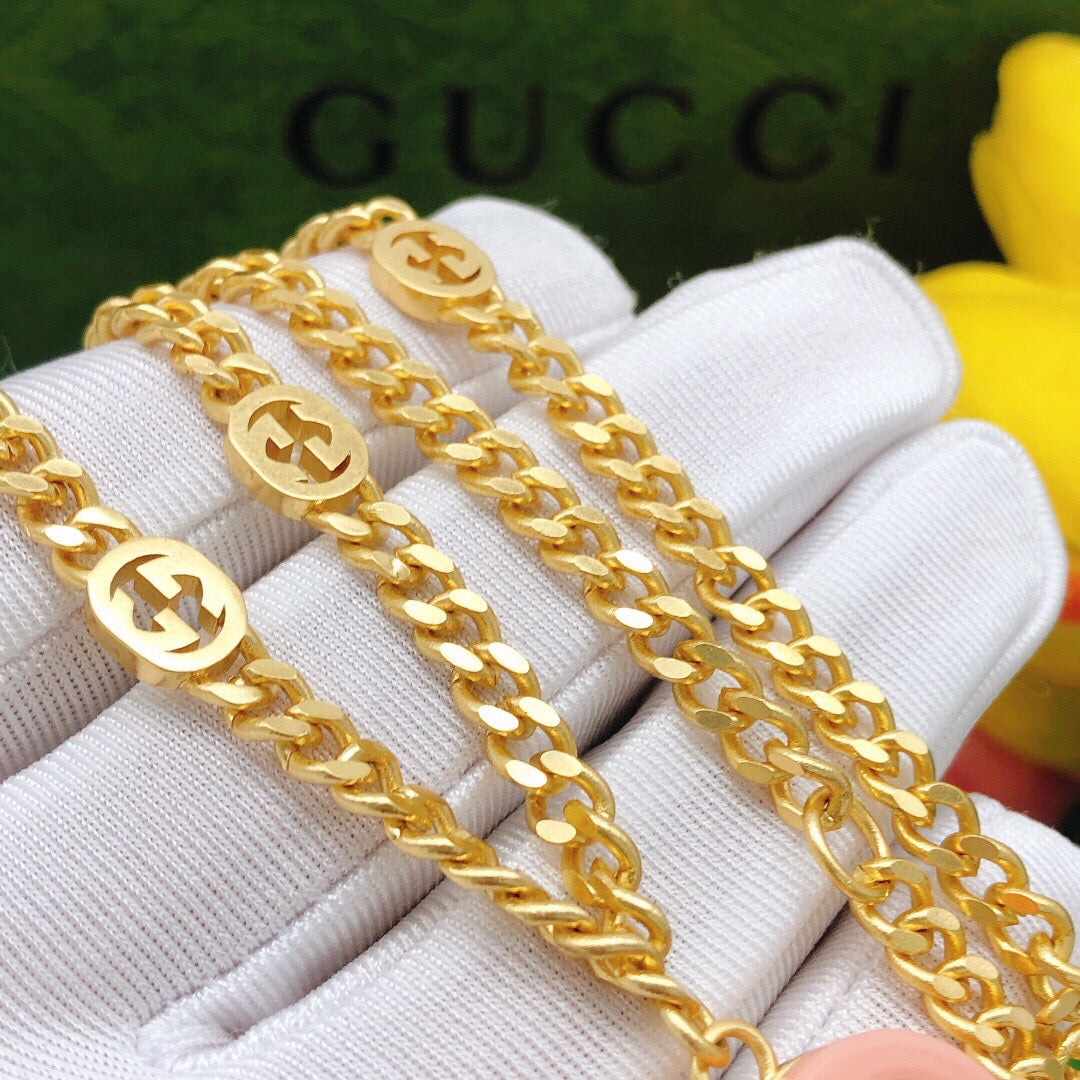 Gucci Interlocking G Pink Pendant Necklace - album image 5