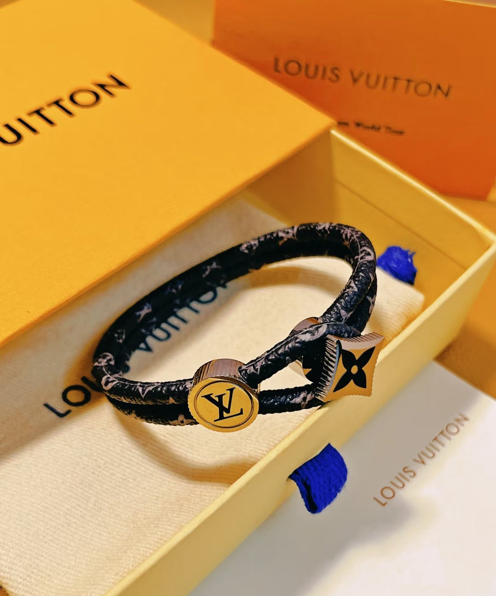 Louis Vuitton Circle Gold-Tone Leather Bangle - album image 1