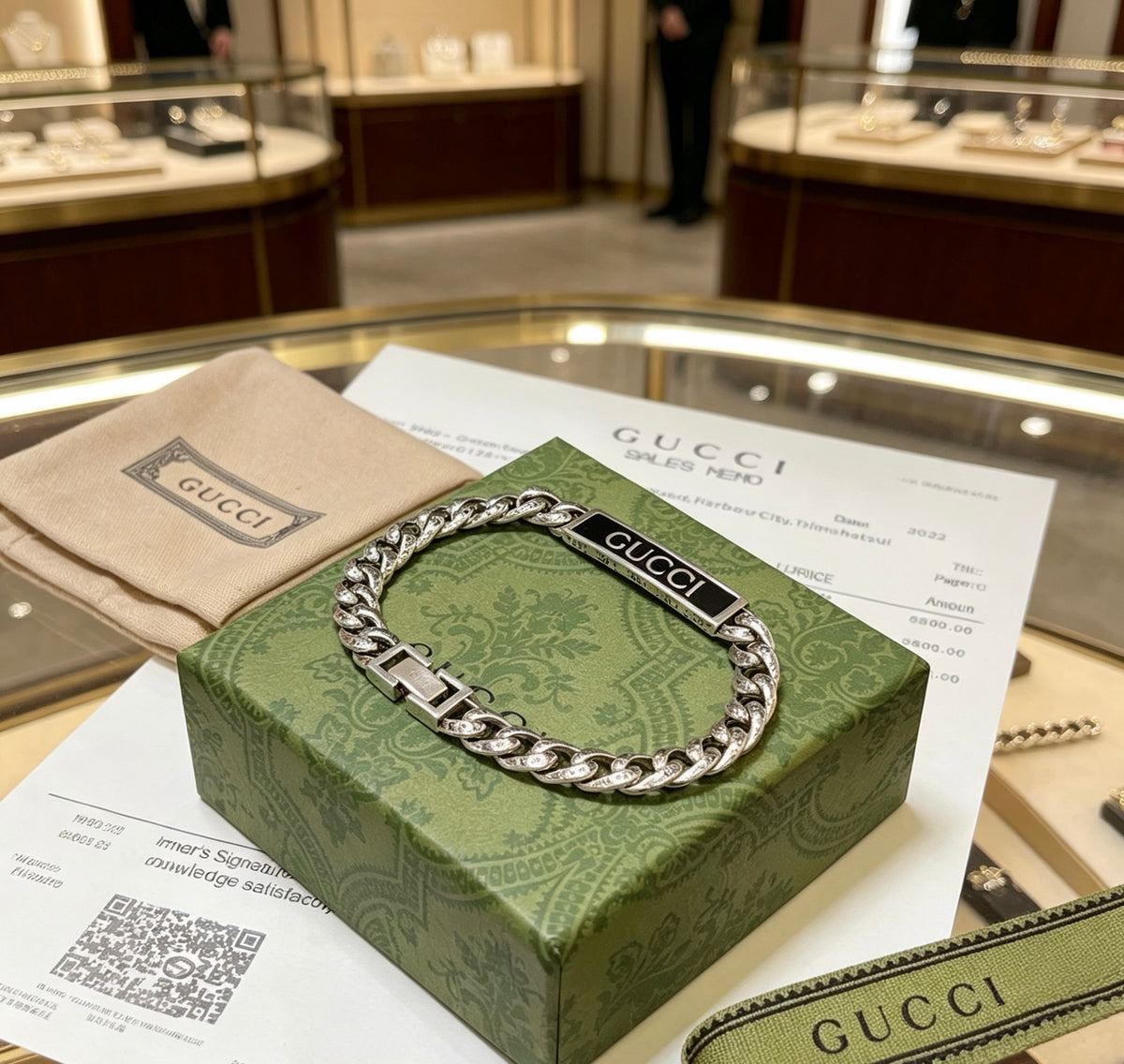 Gucci Silver-Tone GUCCI Plaque Chain Bracelet - album image 5
