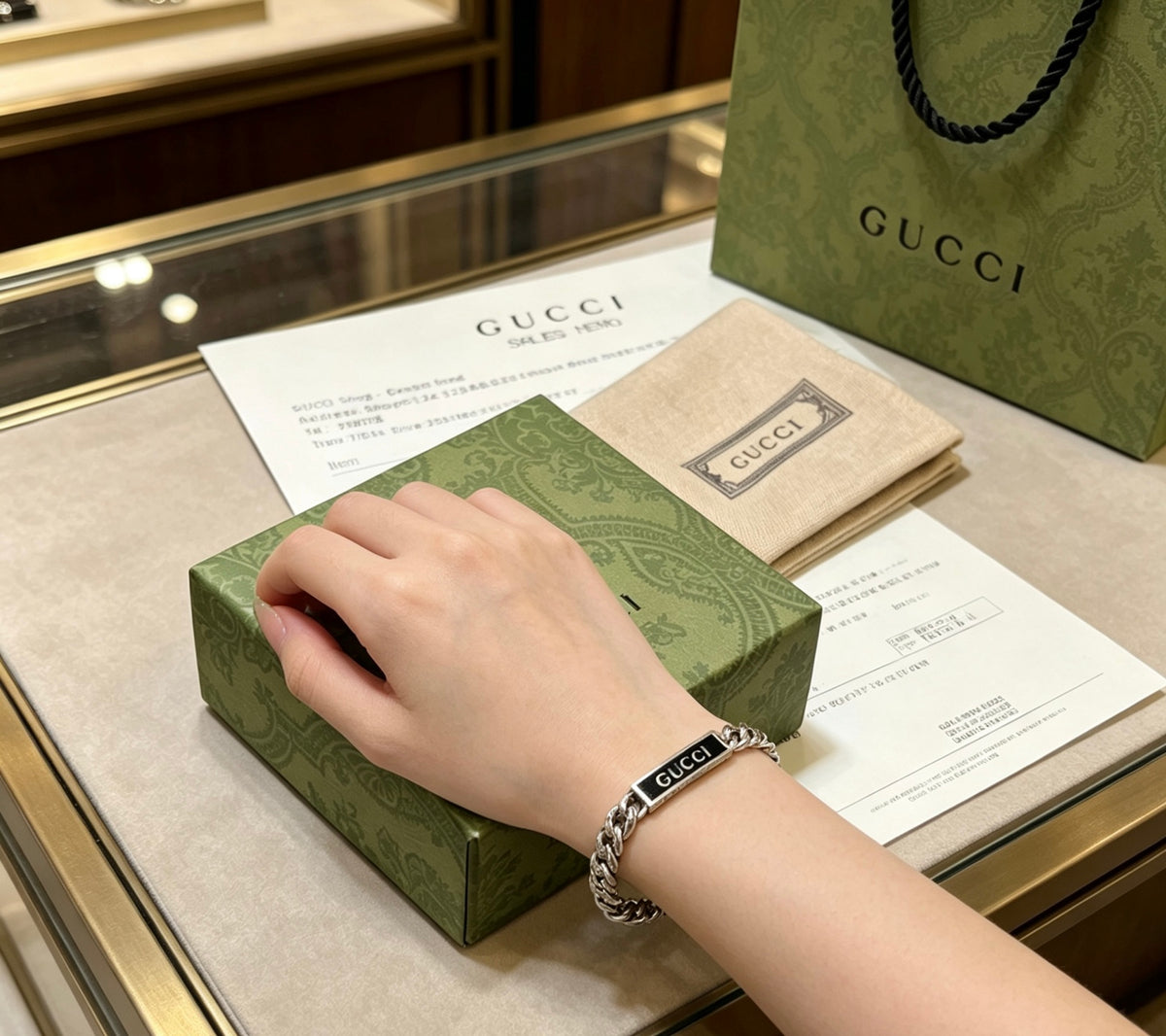 Gucci Silver-Tone GUCCI Plaque Chain Bracelet - album image 8