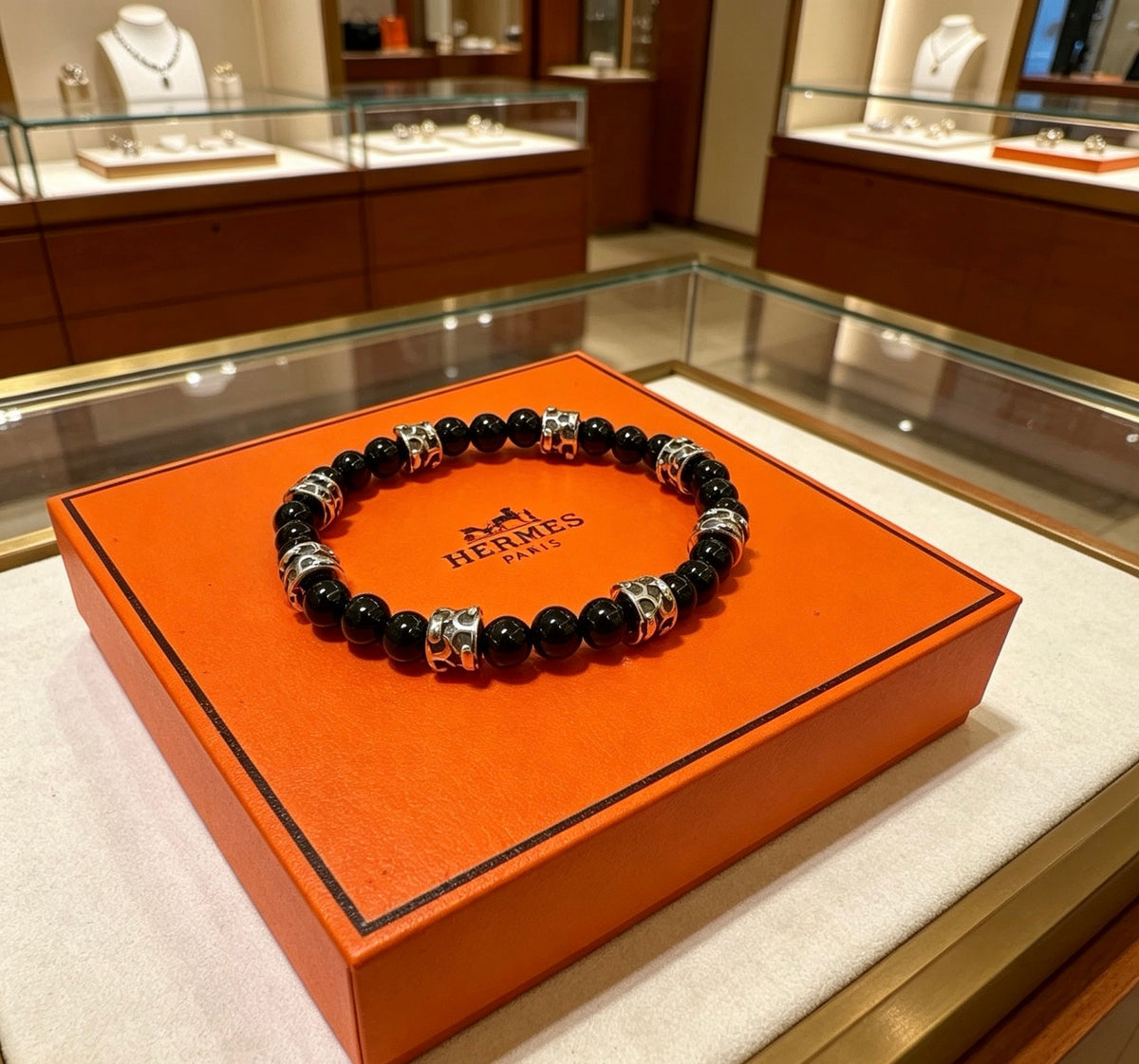 Hermès Black Bead Gold-Tone Anchor Charm Bracelet - album image 5