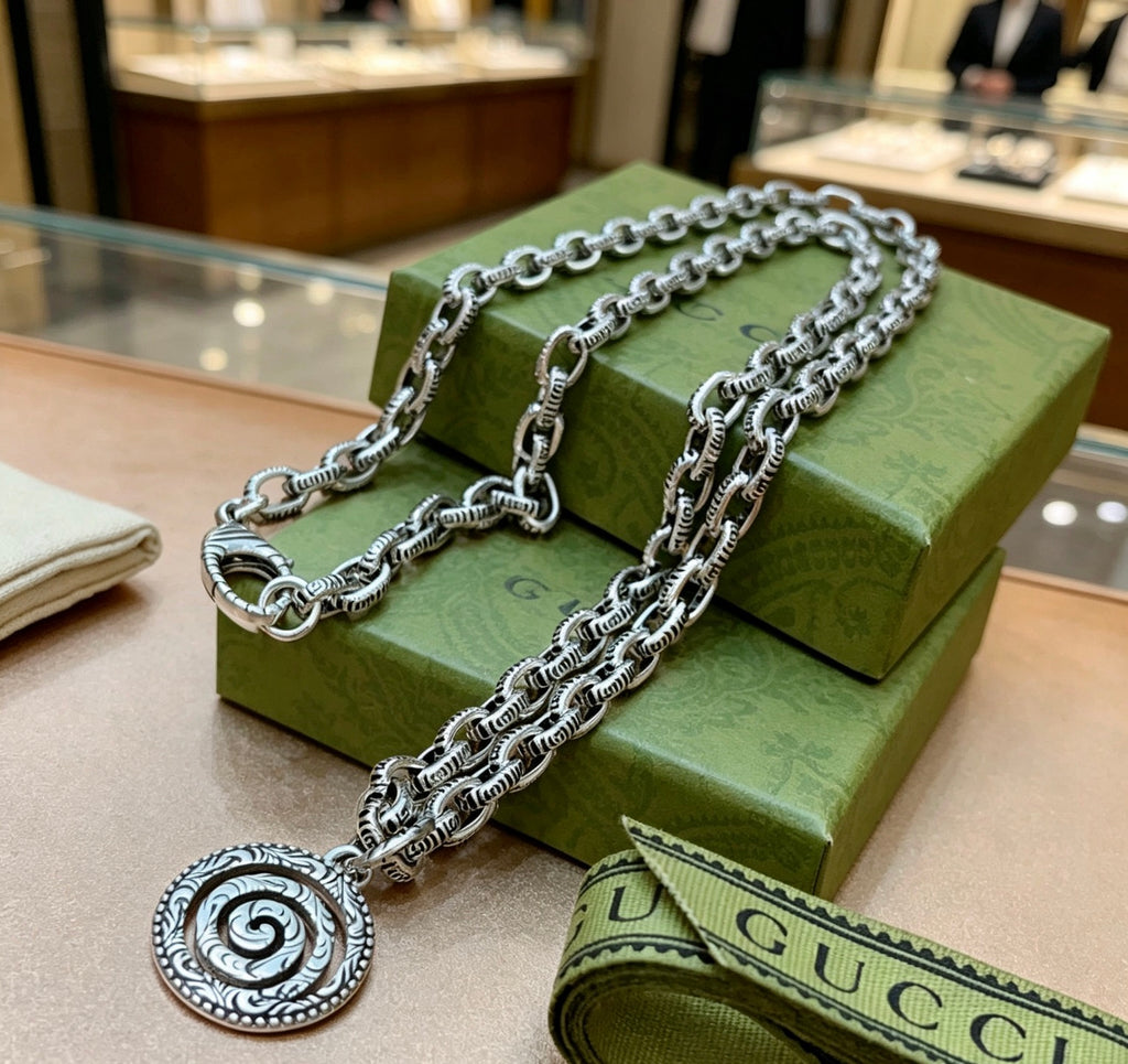 Gucci Anger Forest Interlocking G Antiqued Chain Necklace - album image 4