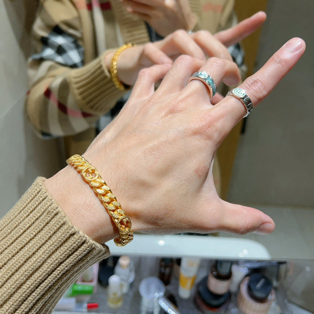 Gucci Anger Forest Interlocking G Rose Rose Gold-Tone Antiqued Bangle - album image 3