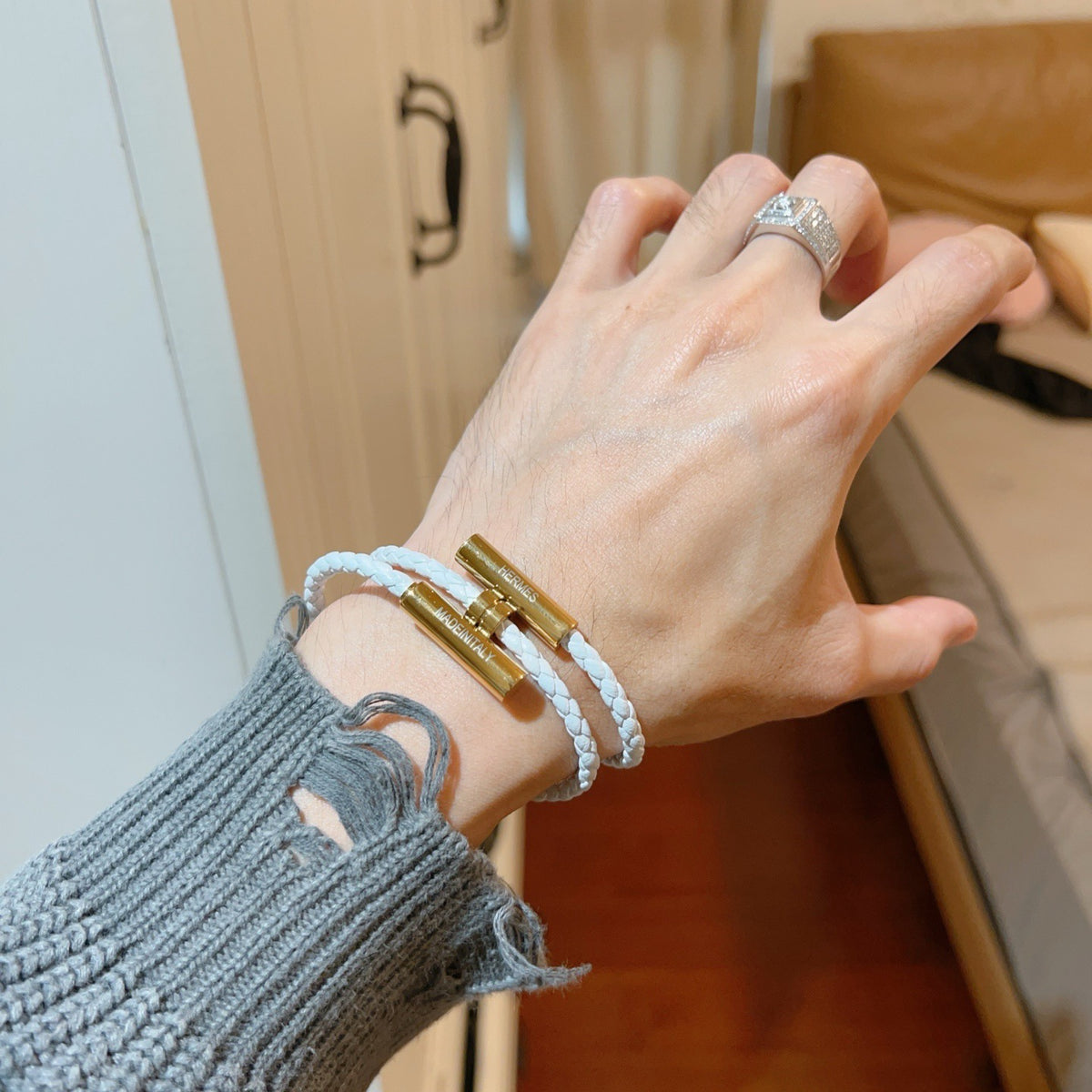 Hermès White Leather Gold-Tone H Bracelet - album image 3