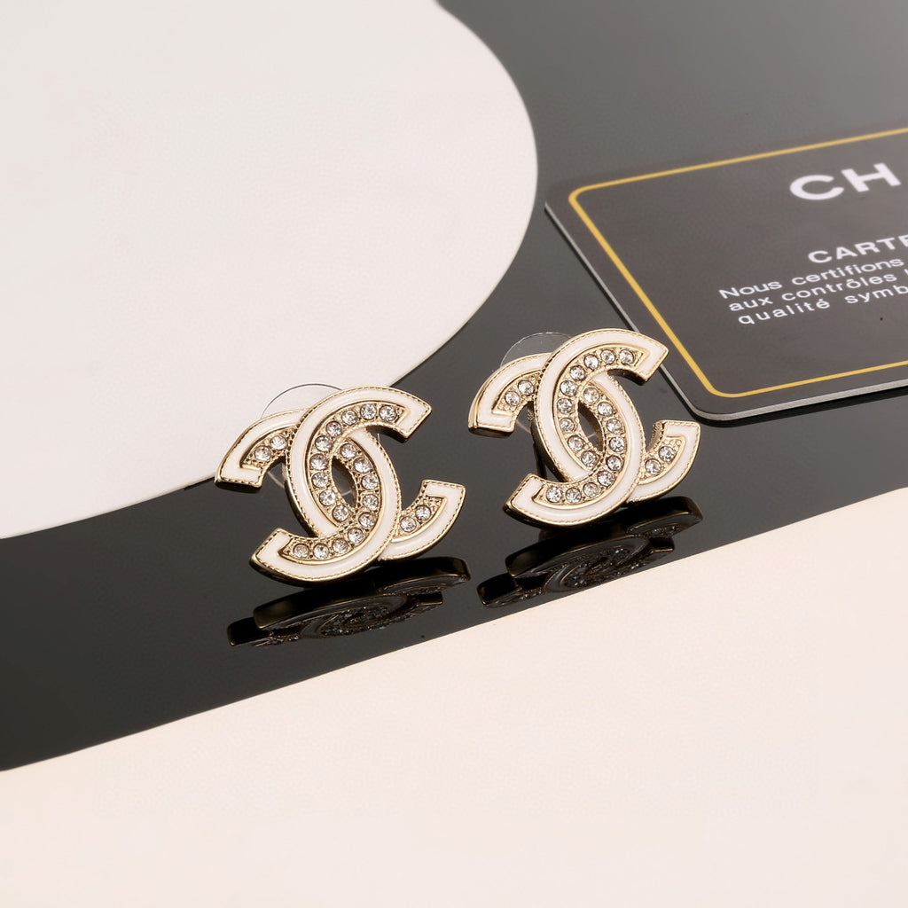 Chanel Interlocking C Earrings - album image 3