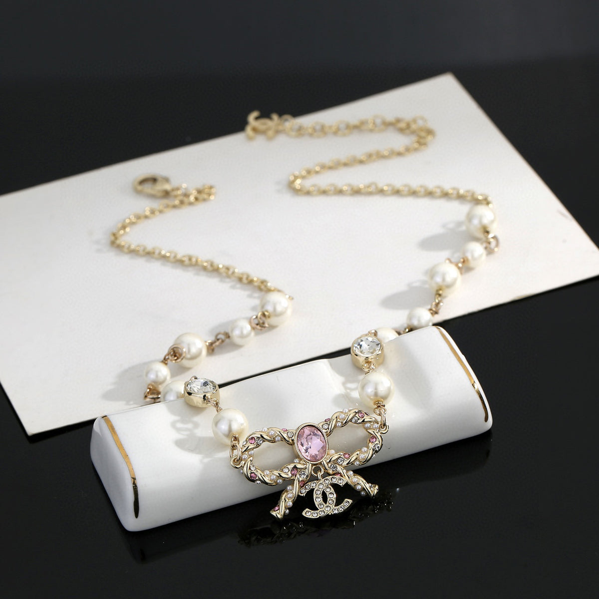 Chanel Bow Butterfly Pearl Circular Necklace - album image 7
