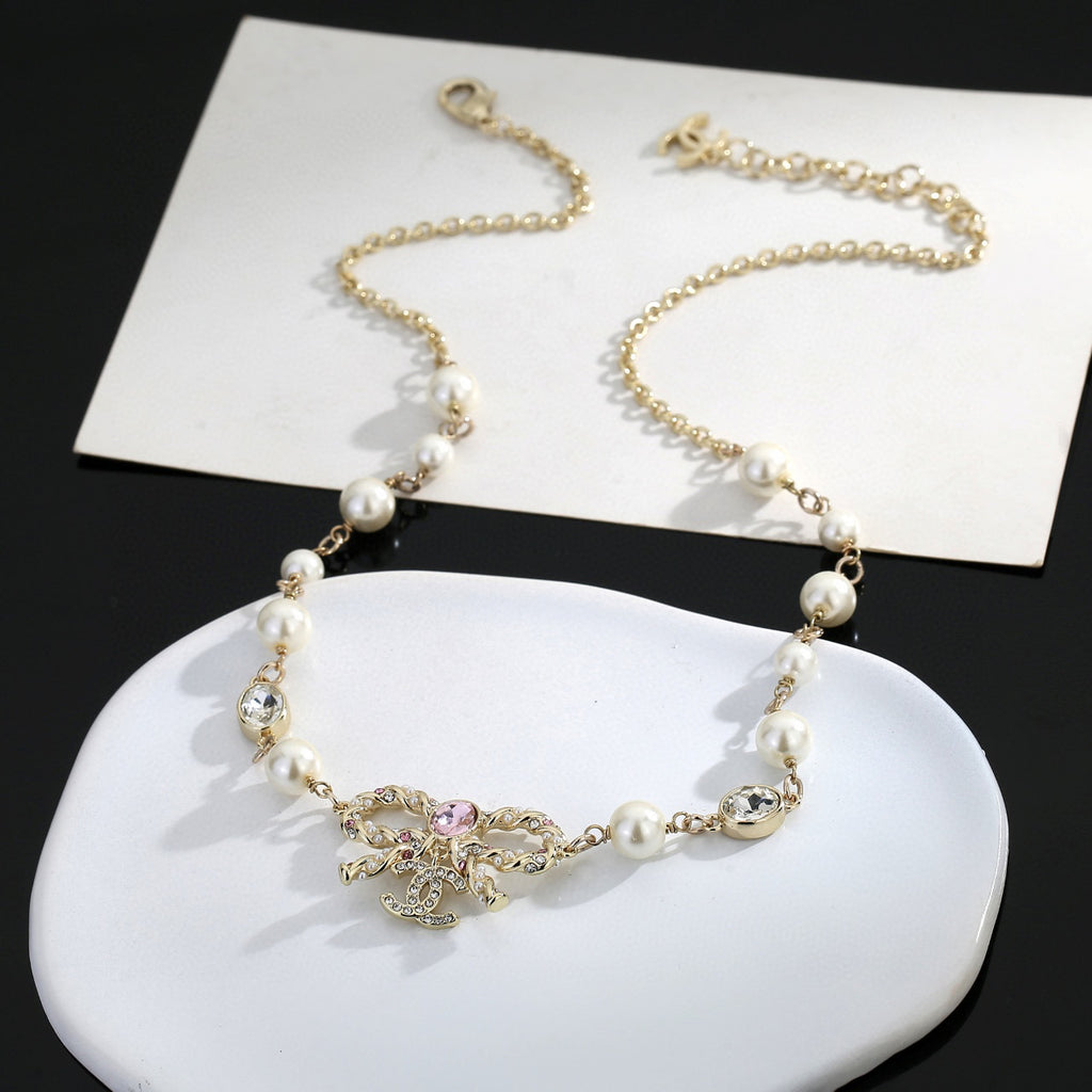 Chanel Bow Butterfly Pearl Circular Necklace - album image 6