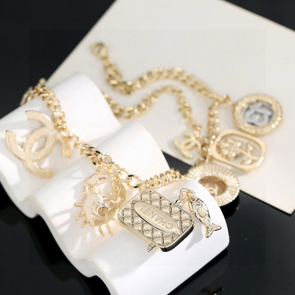 Chanel Interlocking C Shell Dragon Gold-Tone Pendant Necklace - album image 4