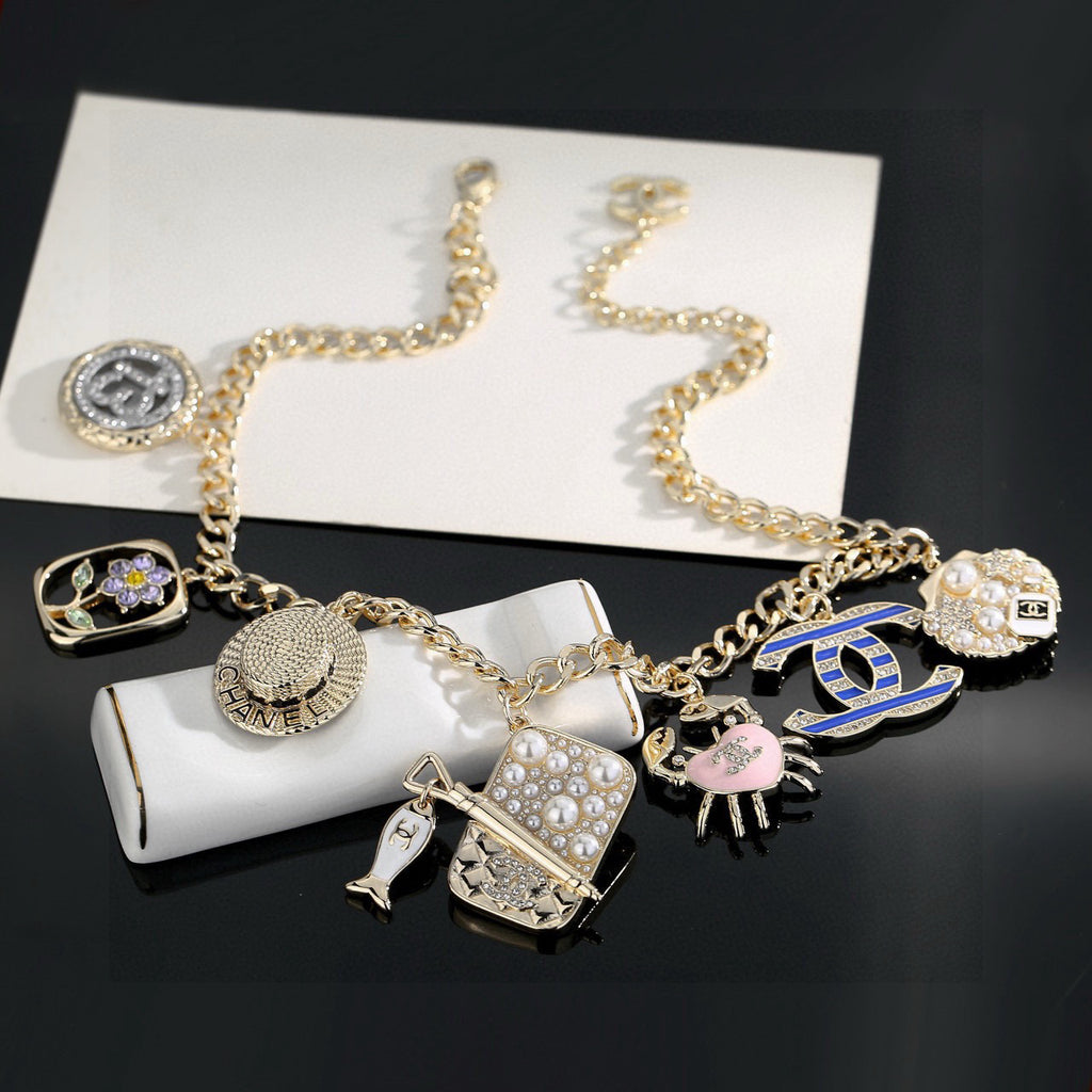 Chanel Interlocking C Shell Dragon Gold-Tone Pendant Necklace - album image 6
