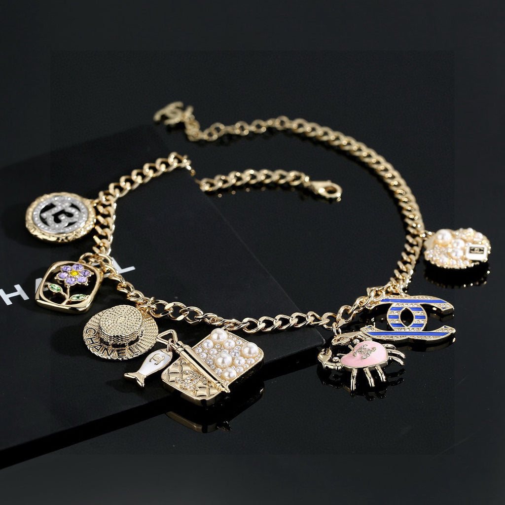 Chanel Interlocking C Shell Dragon Gold-Tone Pendant Necklace - album image 7