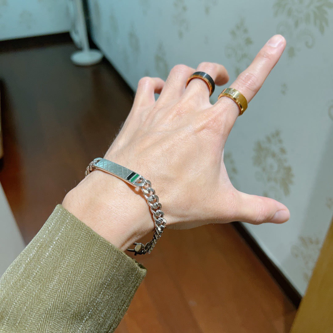 Gucci Enamel Green Bracelet - album image 3