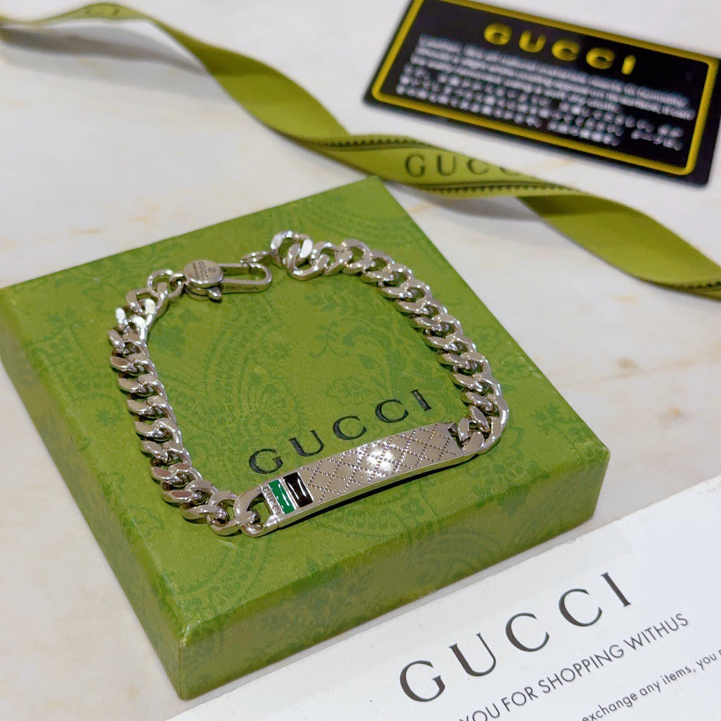 Gucci Enamel Green Bracelet - album image 6