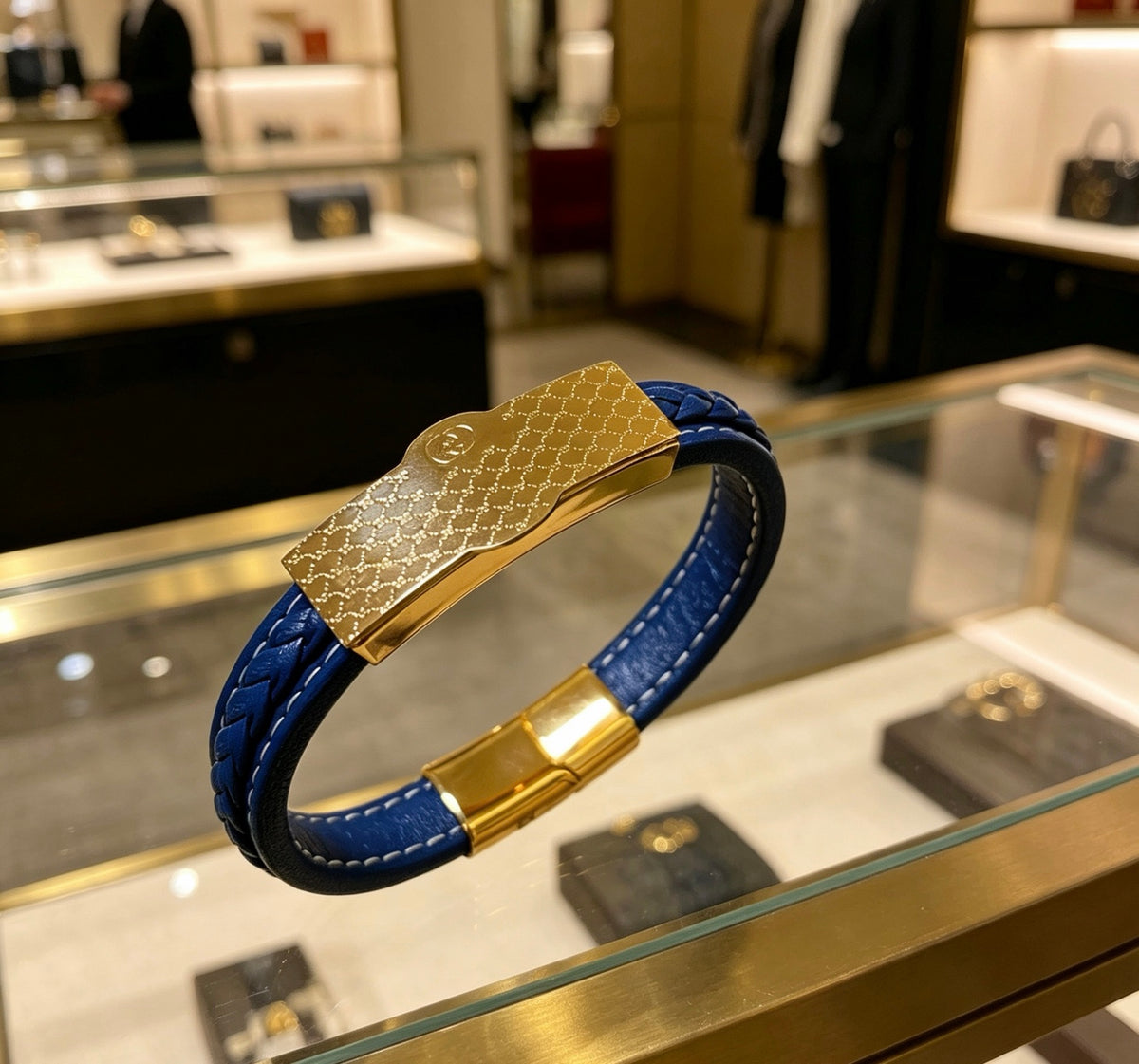 Gucci Anger Forest Interlocking G Guitar Antiqued Leather Bracelet - album image 8