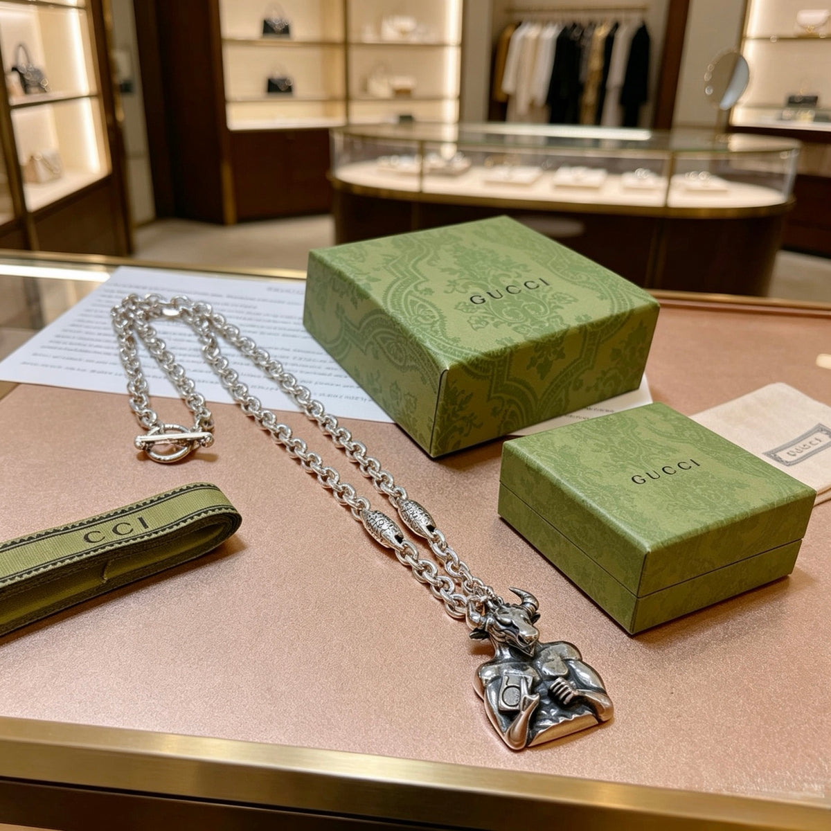 Gucci Anger Forest Interlocking G Antiqued Chain Necklace - album image 5