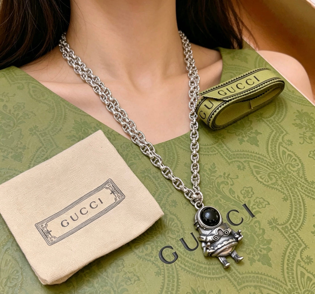 Gucci Anger Forest Interlocking G Antiqued Chain Necklace - album image 9
