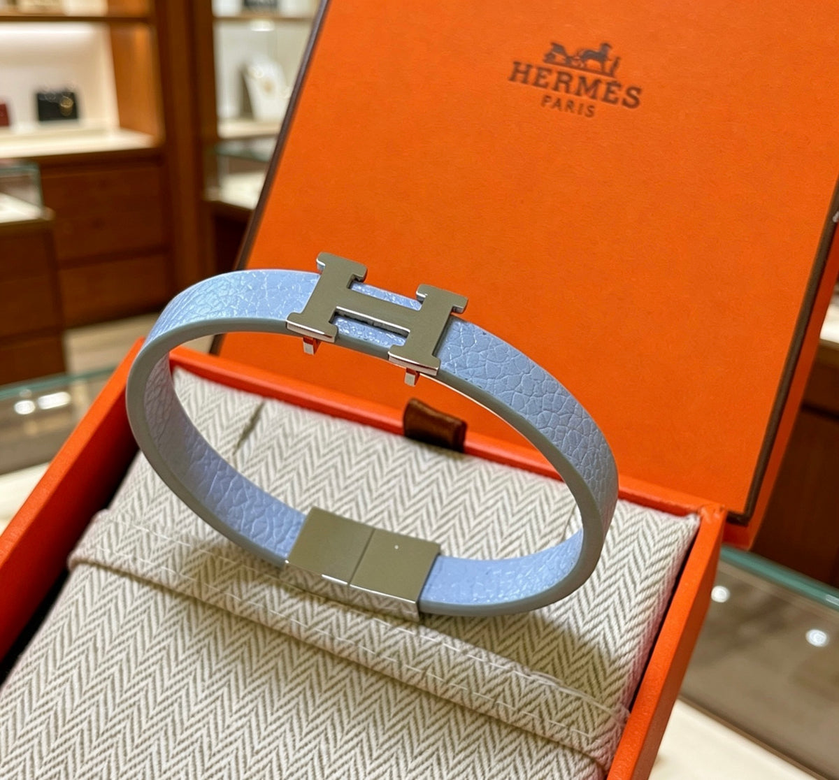 Hermès White Leather Silver-Tone H Bracelet - album image 1