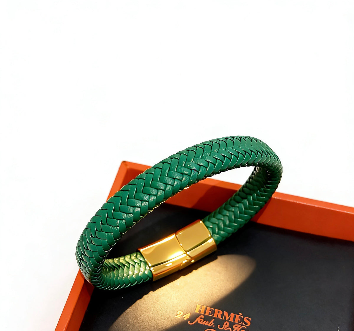Hermès Green Leather Gold-Tone H Bracelet - album image 9