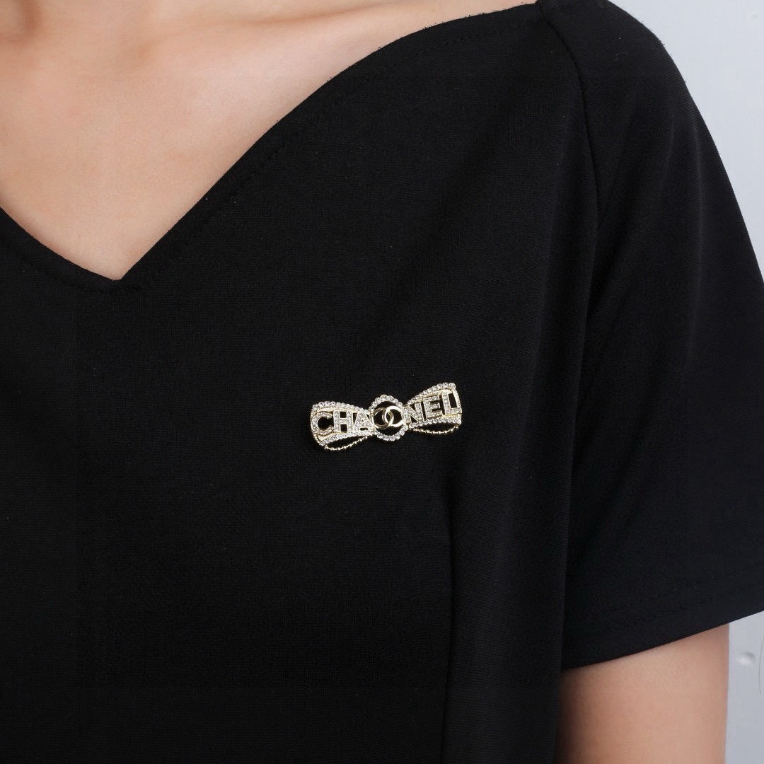 Chanel Interlocking C Bow Butterfly Crystal Accent Brooch - album image 8