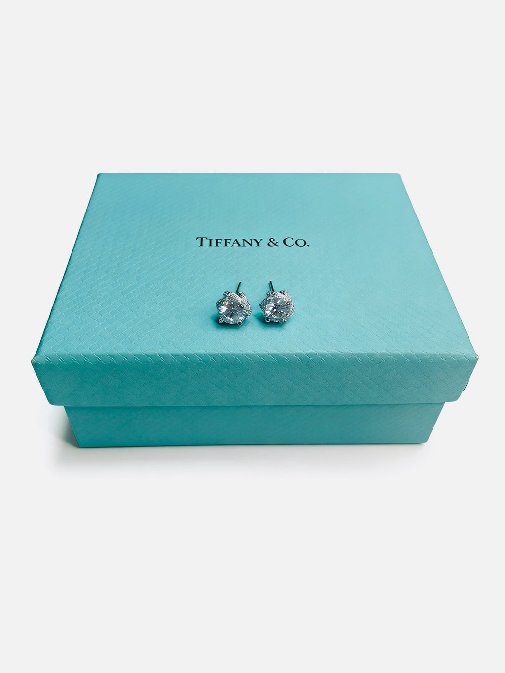 Tiffany & Co. Clear Floral Cluster Stud Earrings - album image 8