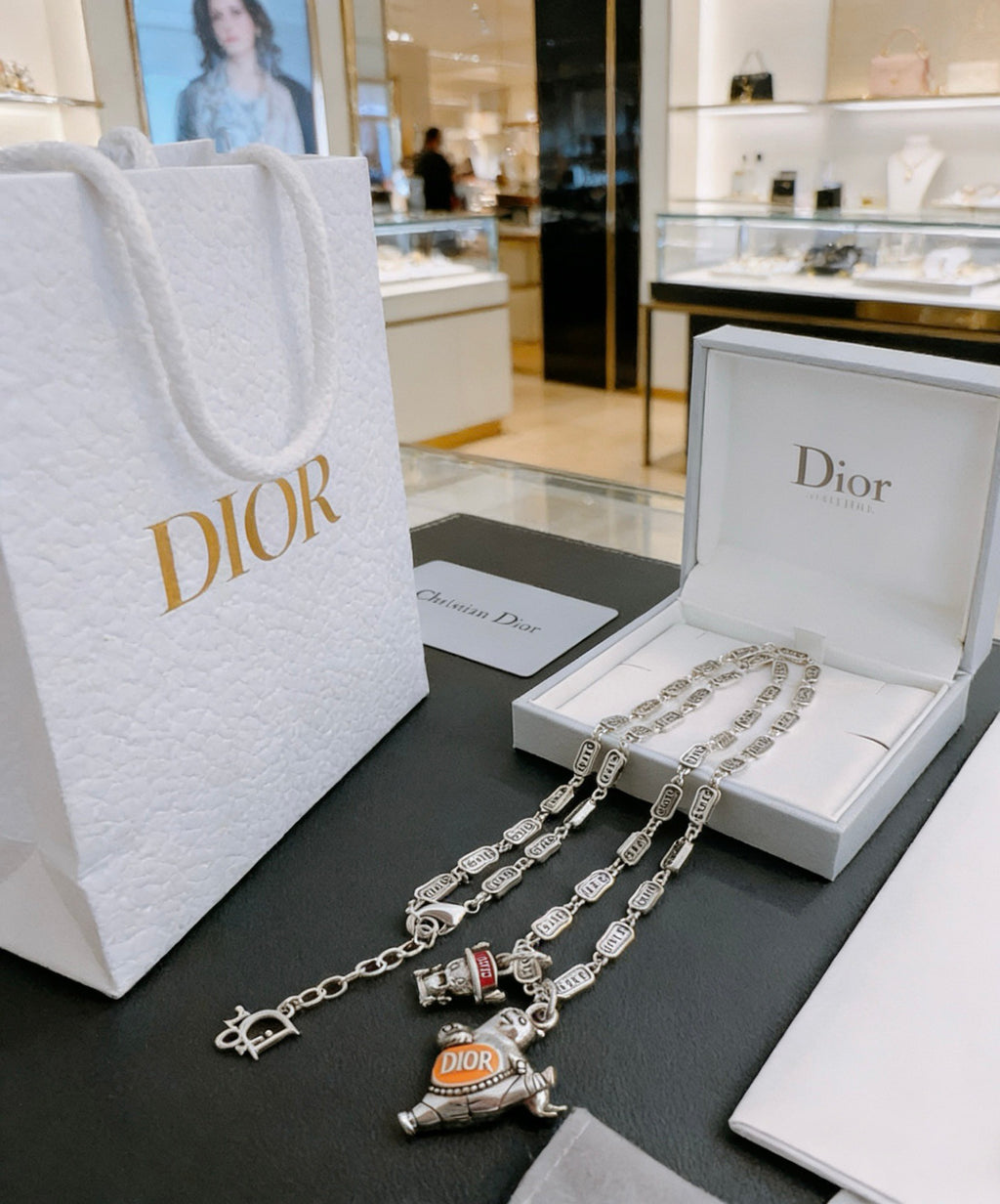 Dior Amber Medallion Long Chain Necklace - product image 3