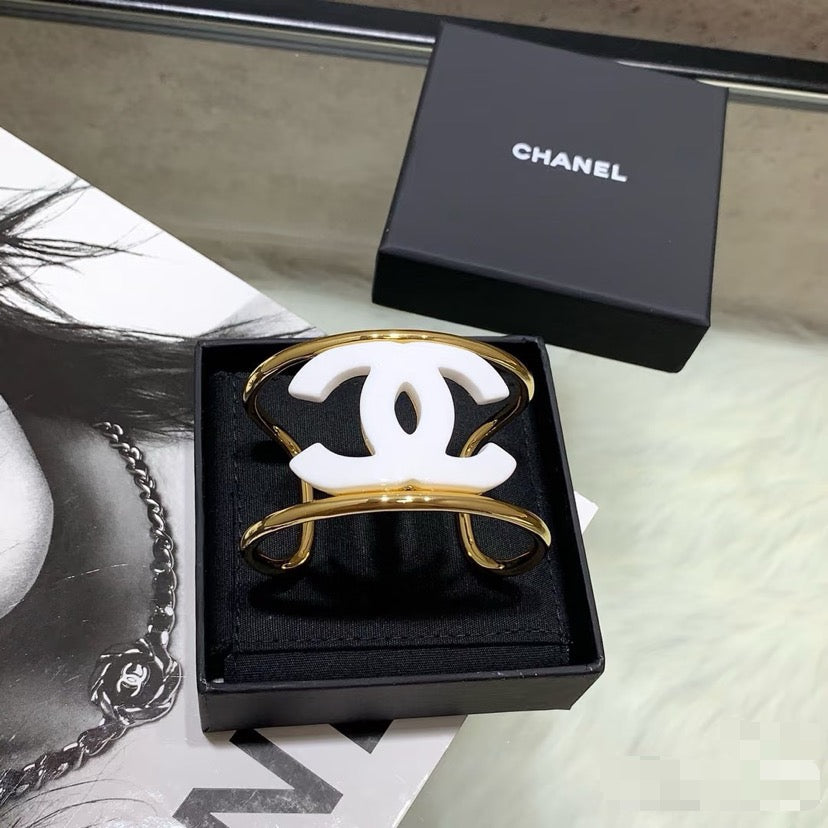 Chanel Resin White Open Bangle - album image 1