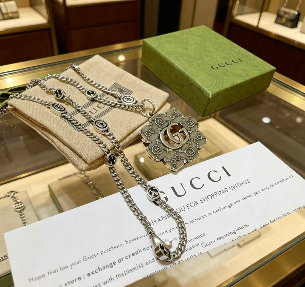 Gucci Anger Forest Interlocking G Antique Silver-Tone Silver-Tone Antiqued Chain Necklace - album image 2