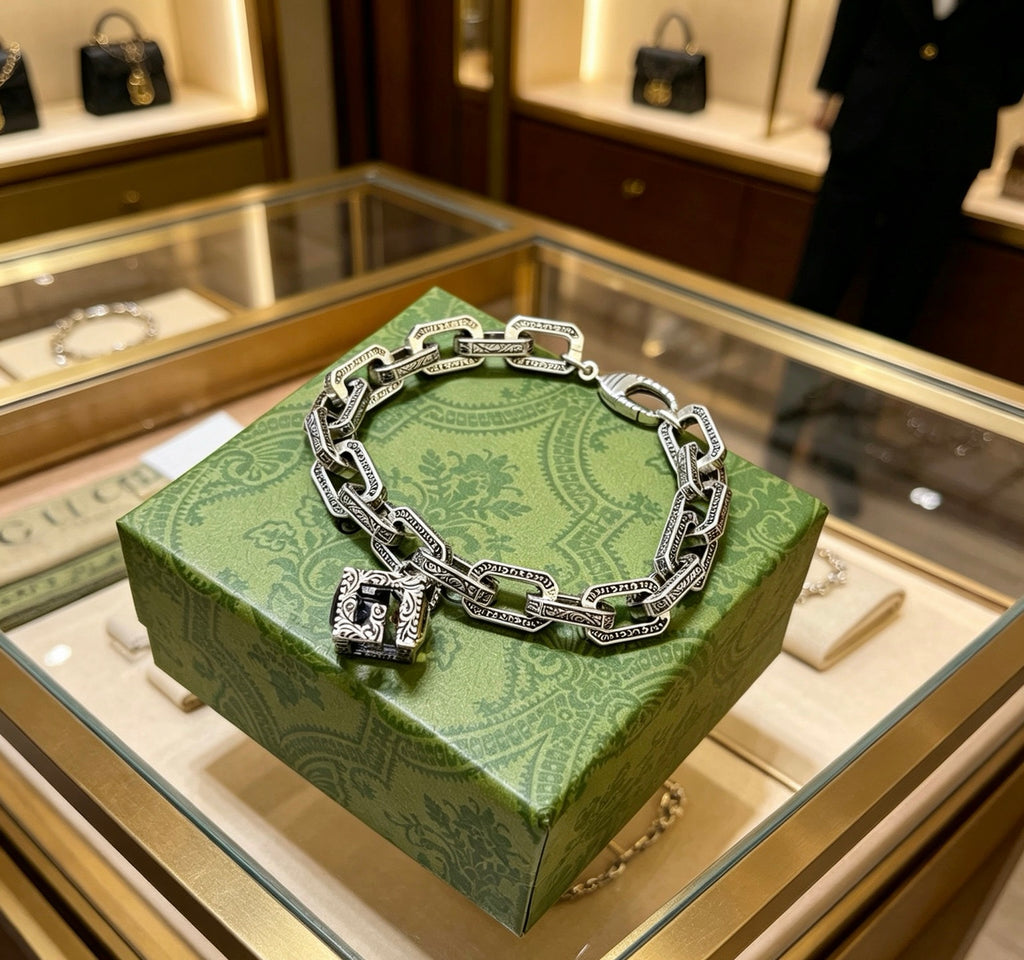 Gucci Silver-Tone Rectangular Link Bracelet with Cube Charm - album image 5