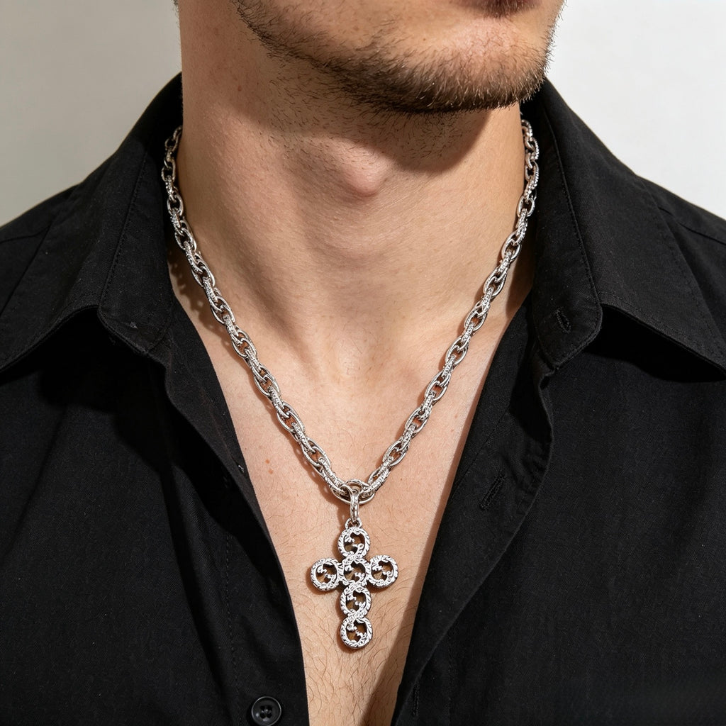 Gucci Anger Forest Interlocking G Antiqued Chain Necklace - album image 6