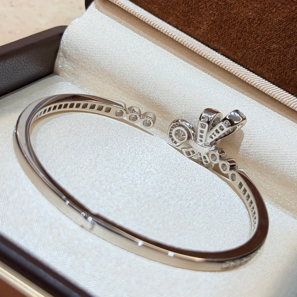 Chanel Bow Butterfly Open Bangle - album image 8