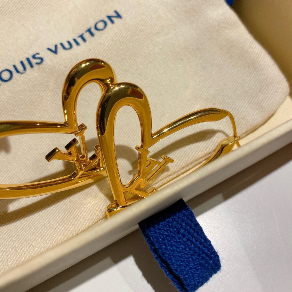 Louis Vuitton Heart Polished Earrings - album image 3