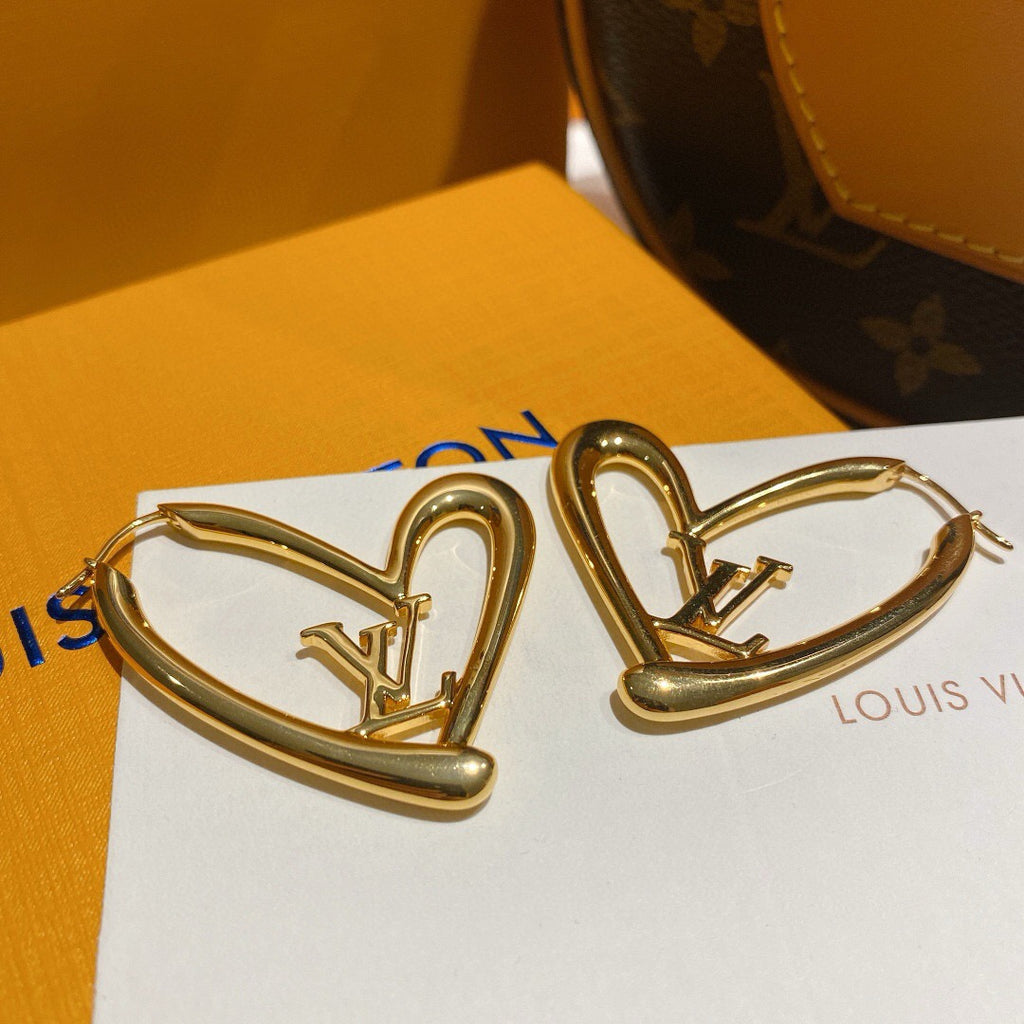 Louis Vuitton Heart Polished Earrings - album image 6