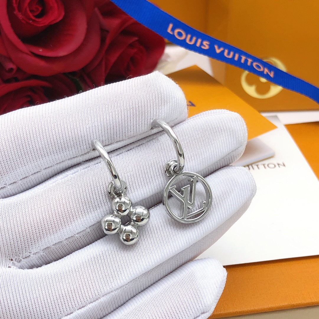 Louis Vuitton Monogram Earrings - album image 8
