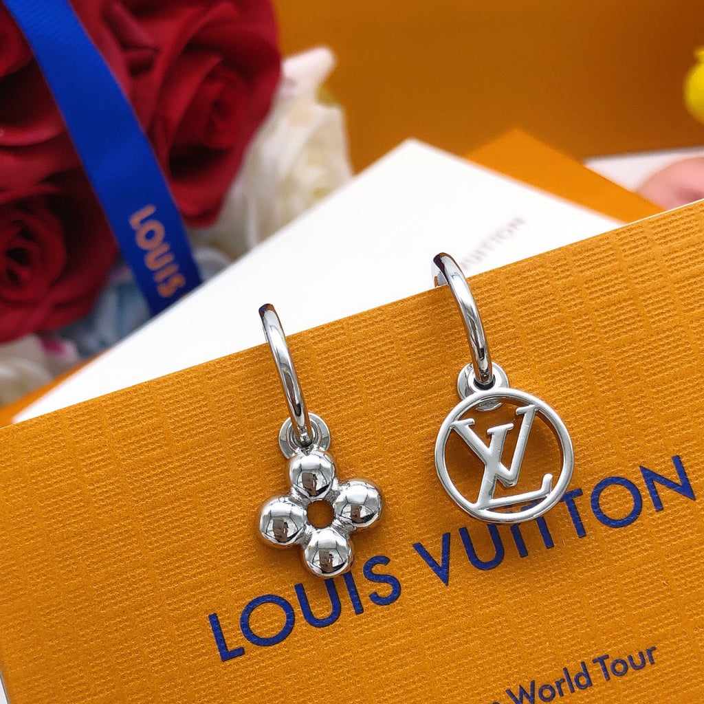 Louis Vuitton Monogram Earrings - album image 3