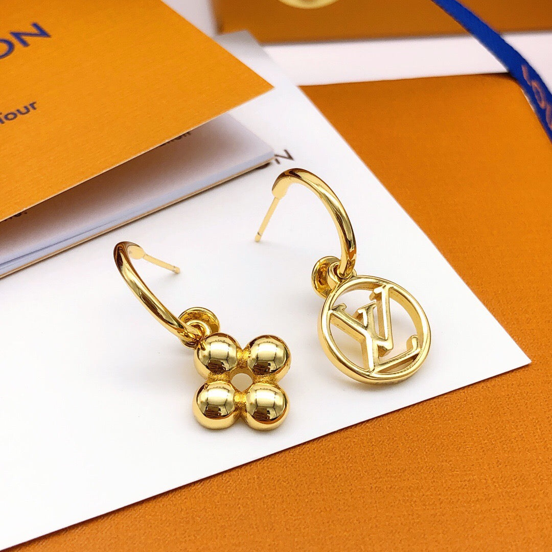 Louis Vuitton Monogram Earrings - album image 5