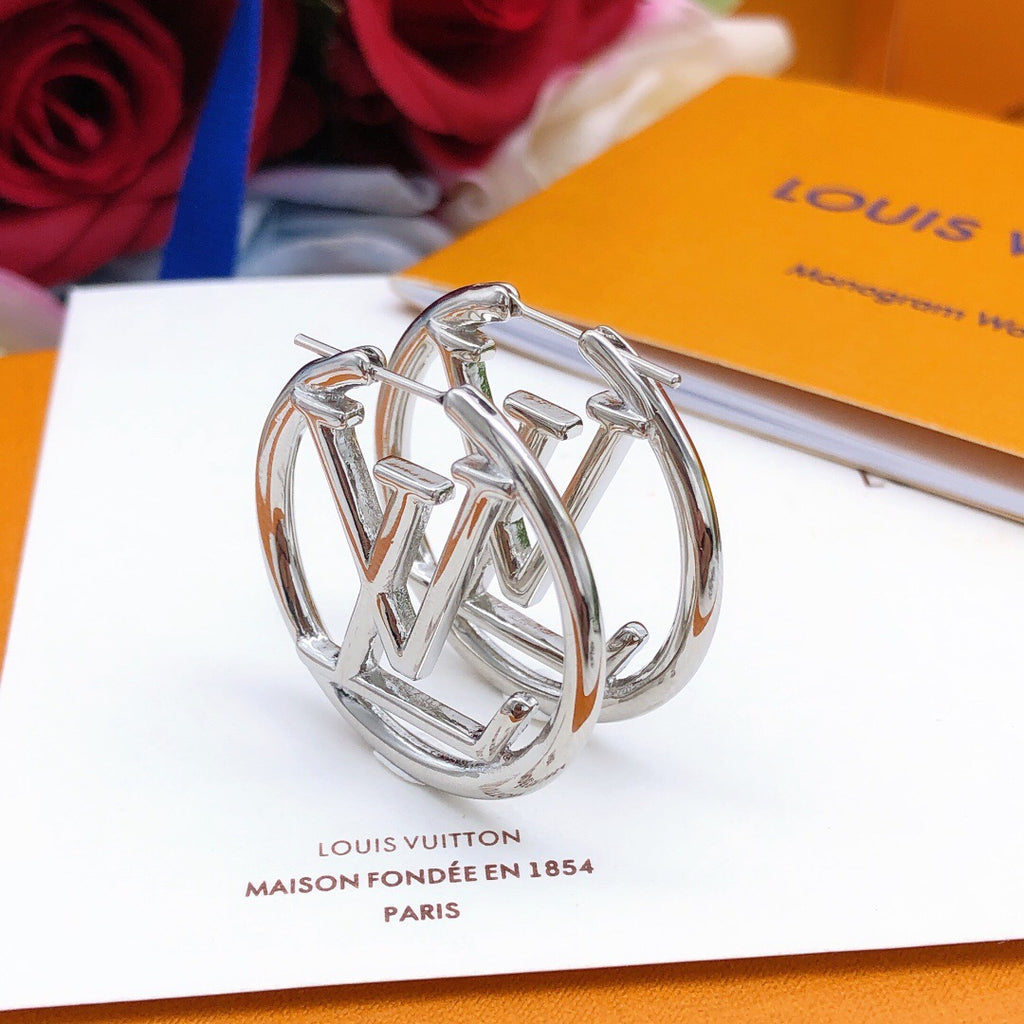 Louis Vuitton Circular Polished Earrings - album image 2