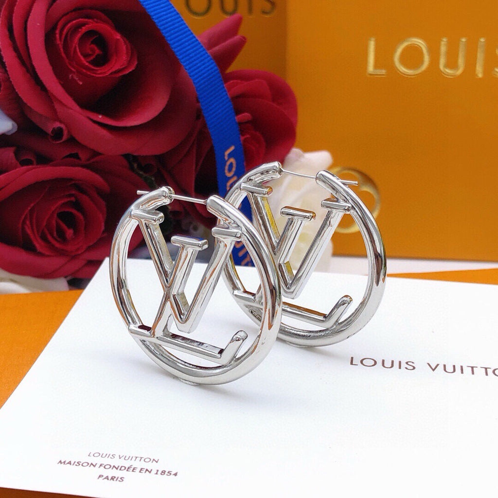 Louis Vuitton Circular Polished Earrings - album image 9