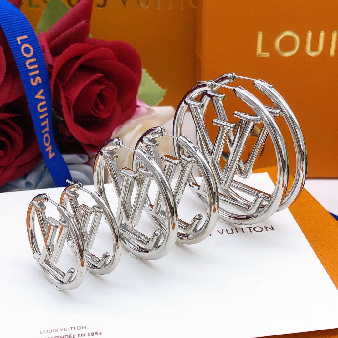 Louis Vuitton Circular Polished Earrings - album image 2
