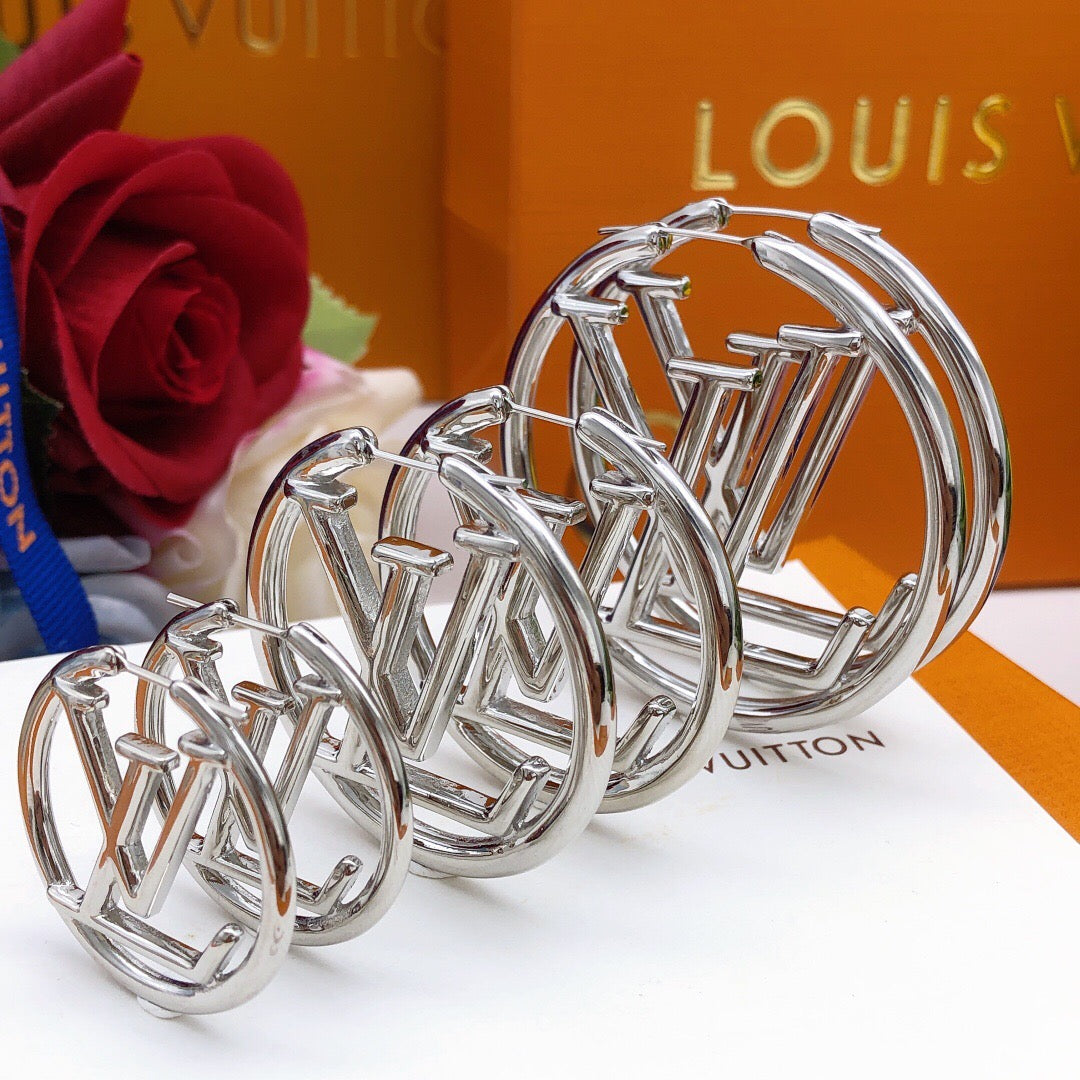 Louis Vuitton Circular Polished Earrings - album image 1