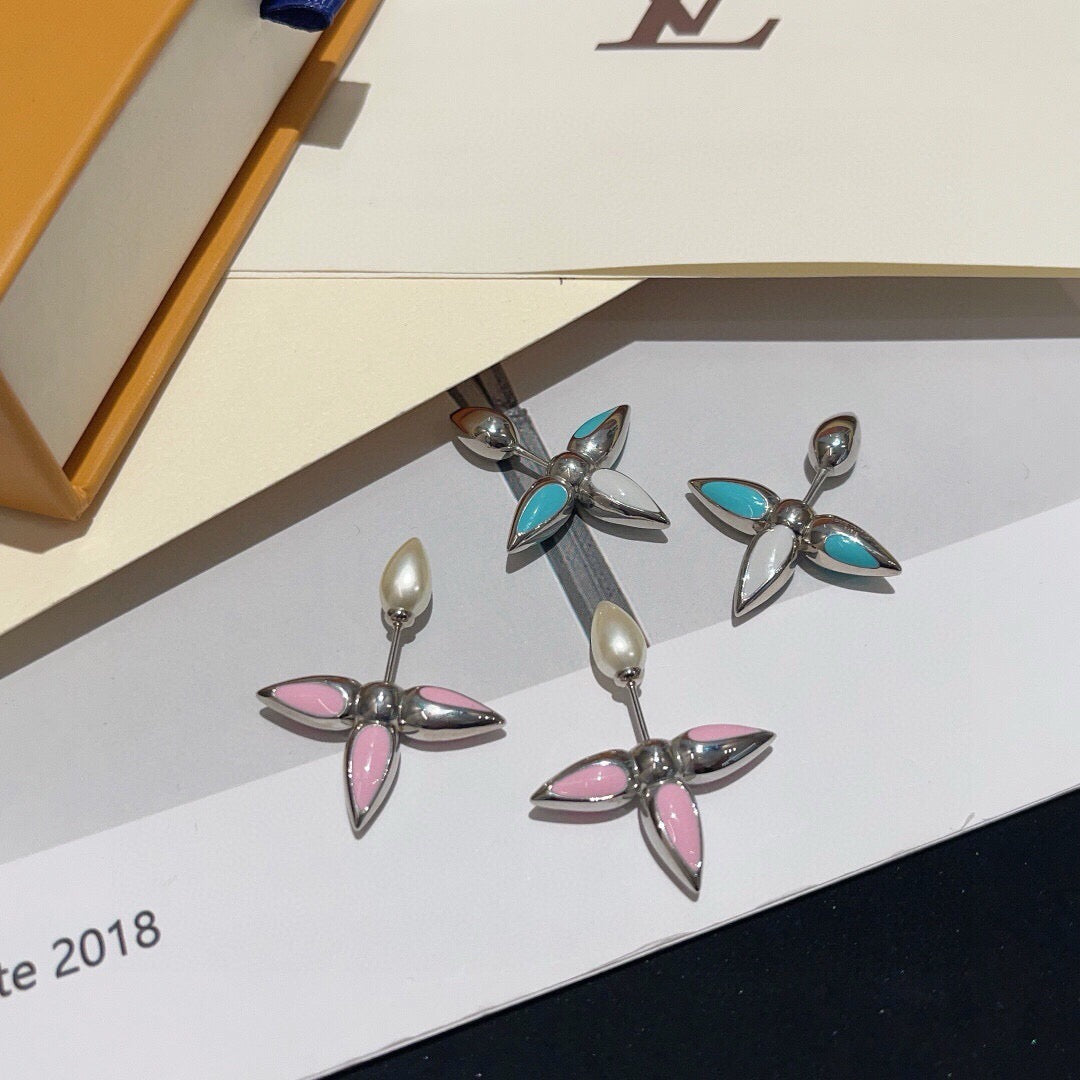Louis Vuitton Monogram Earrings - album image 5