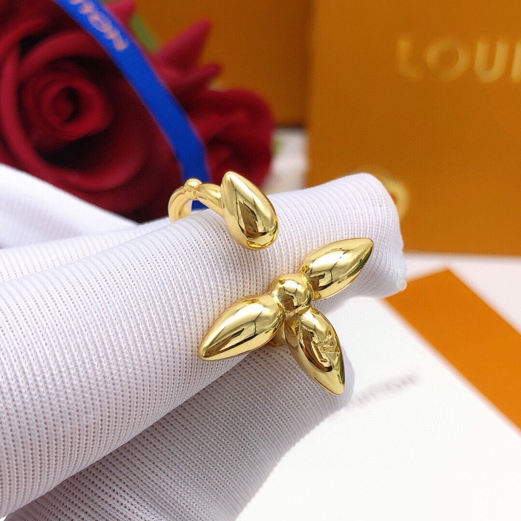 Louis Vuitton Gold-Tone Monogram Ring - album image 9