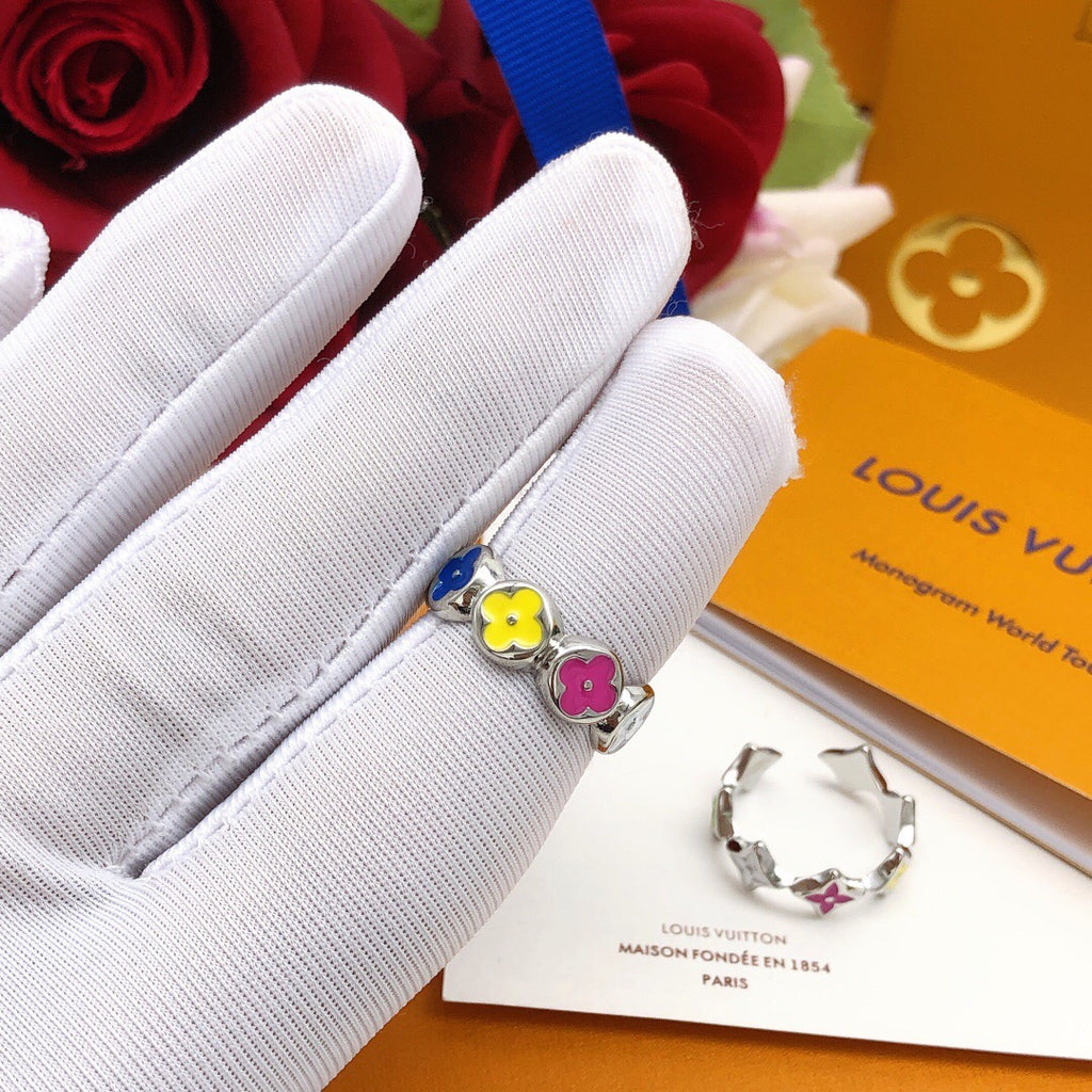 Louis Vuitton Monogram Ring - album image 8
