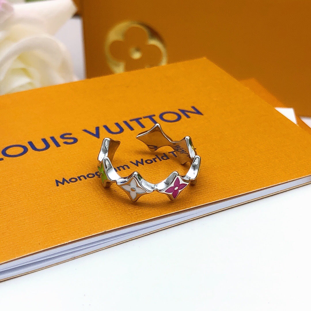 Louis Vuitton Monogram Ring - album image 7