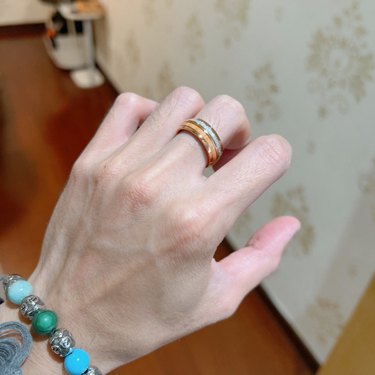 Gucci Anger Forest Interlocking G Ring - album image 3
