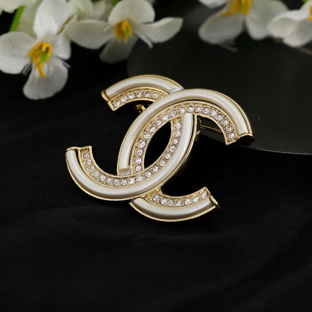Chanel Interlocking C Brooch - album image 3