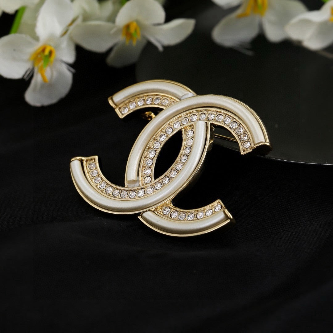 Chanel Interlocking C Brooch - album image 3