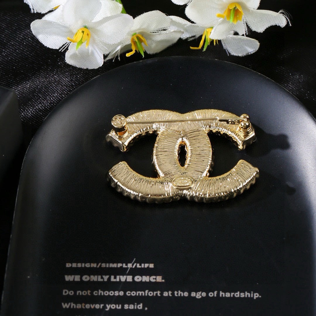 Chanel Pearl Brooch - album image 5