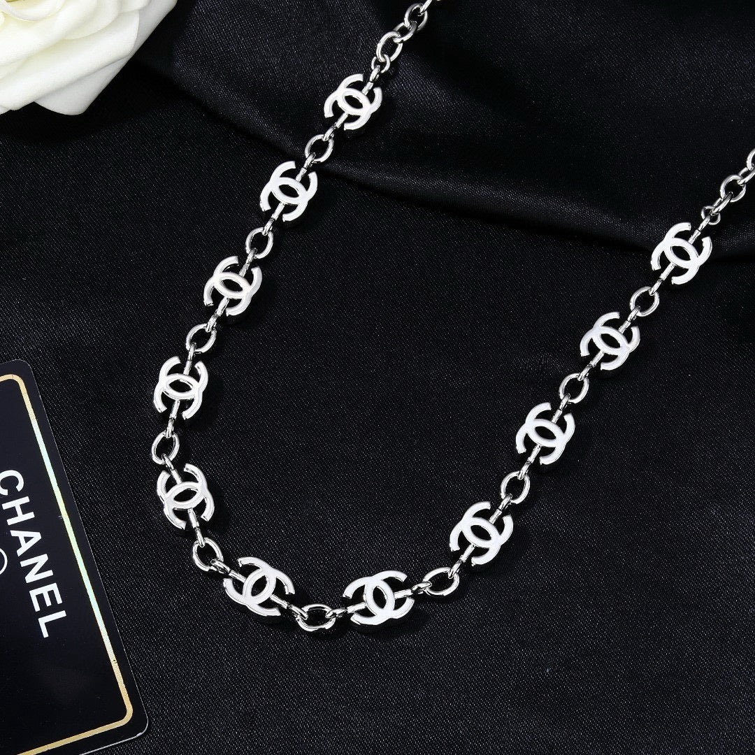 Chanel Black Leather Chain Belt - album image 5