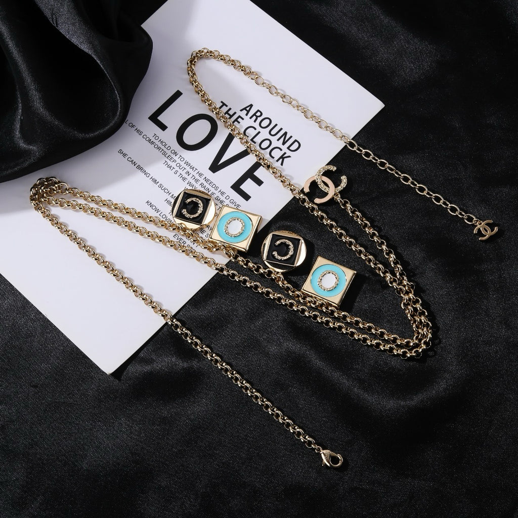 Chanel Gold-Tone Square Plaque Chain Belt - album image 4