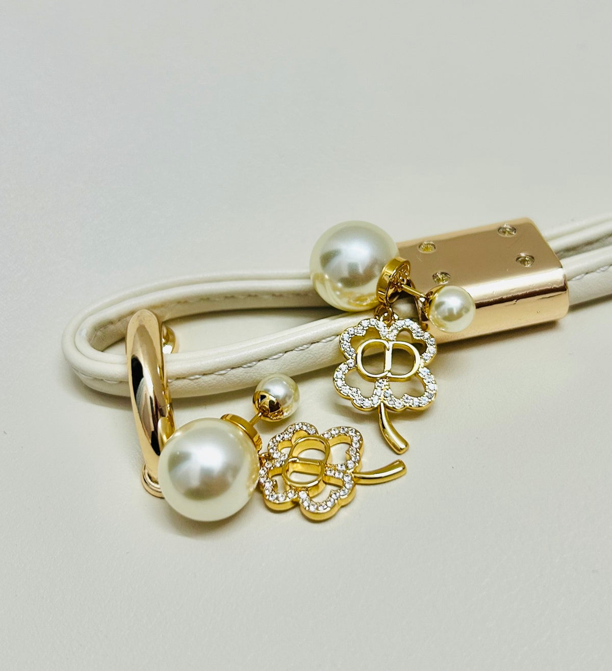 Dior Looped Bow Tribales Earrings - product image 7