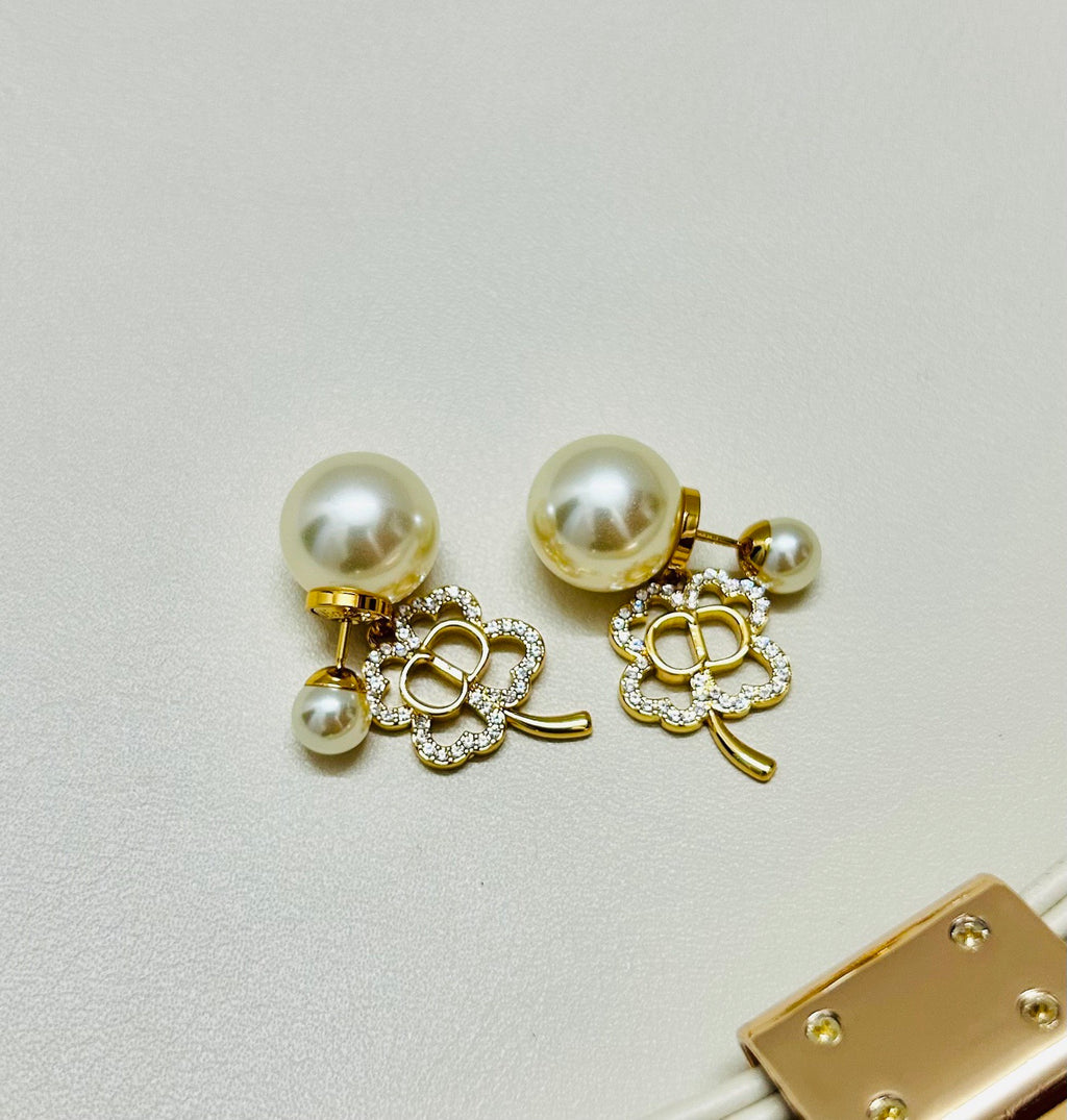 Dior Looped Bow Tribales Earrings - product image 4